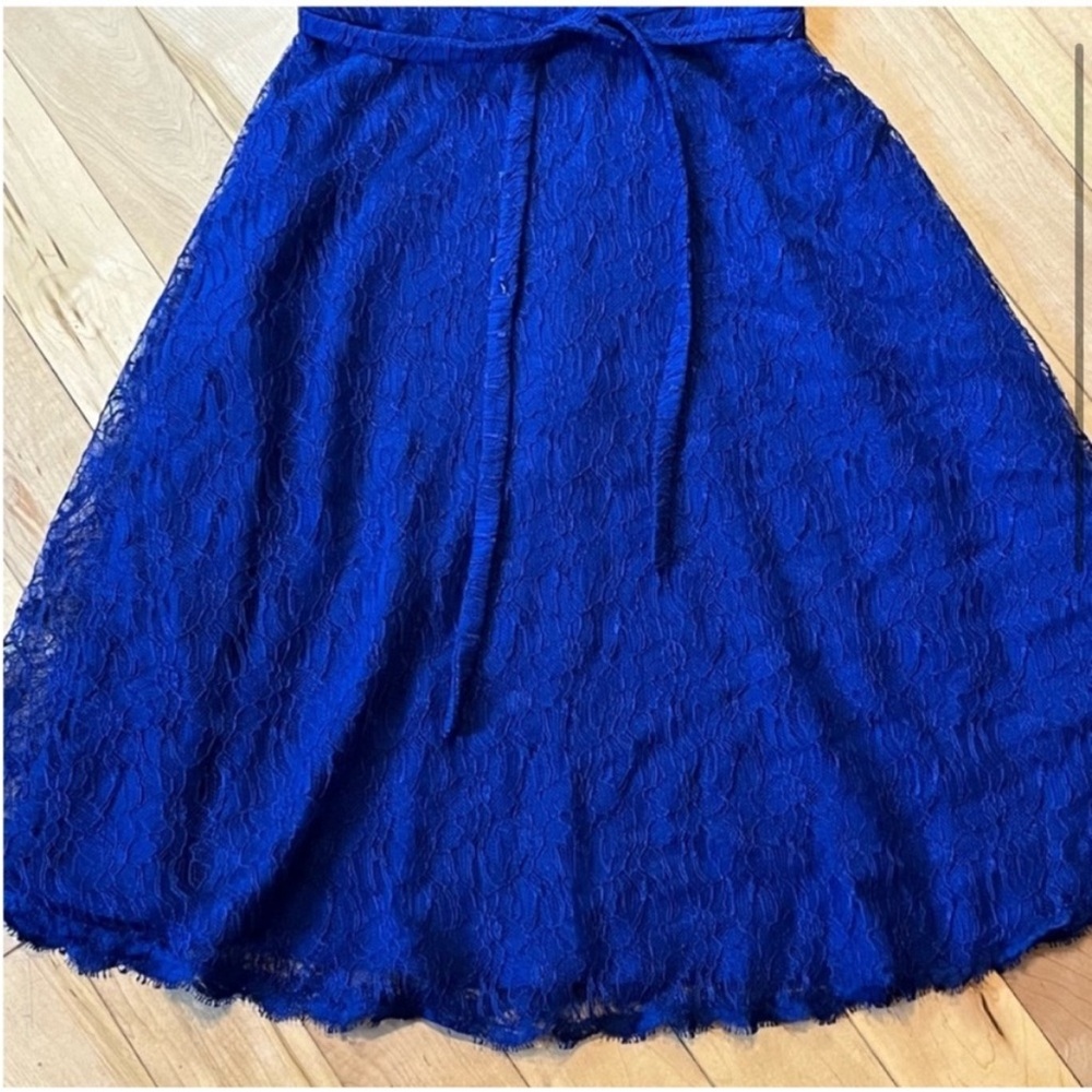 Monique Lhuillier sleeveless blue lace overlay dress size six (6) - Picture 3 of 10